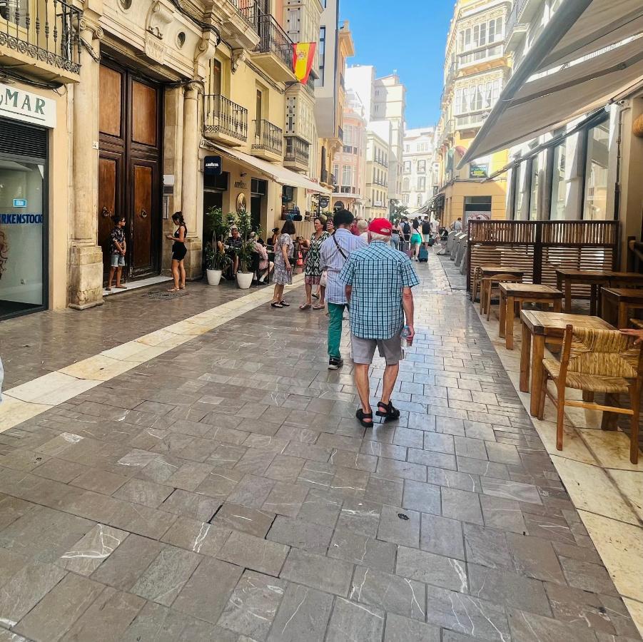 Emilysuites - Centro Historico Homestay Malaga